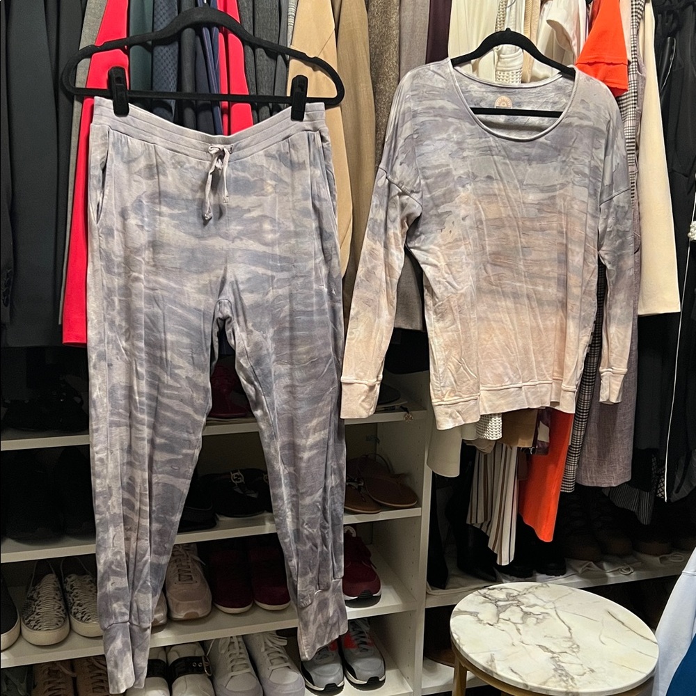 Gray Camouflage Lounge Set